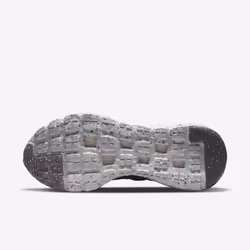Nike DN4919-001 athletic shoes