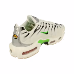Nike Air Max Plus Womens Running Trainers Dn6997 Sneakers Shoes - 2.5