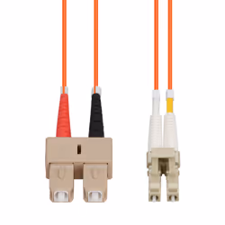 AddOn Networks ADDSCLC20M5OM4OE, 20 m, MMF, OM4, 2x LC, 2x SC