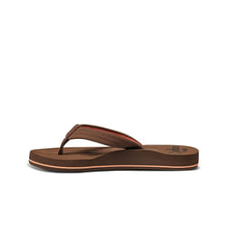 Reef womens Reef Cushion Breeze Flip Flop  Chocolate  8 US