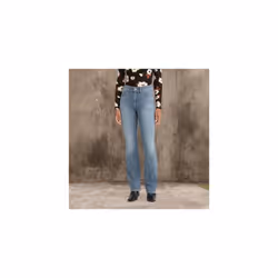 Levi's Womens Classic Bootcut Also Available In Plus Jeans  Stay Put  33 Regular US