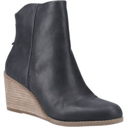 ) TOMS Casey Leather Women's Black Boots - Black, 8 (Adults'