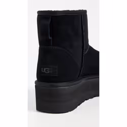 UGG Women's Classic Mini Platform Boot  Black  12