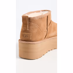 UGG Women's Classic Ultra Mini Platform Boot  Chestnut  11
