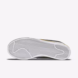 Nike DH3162-100 athletic shoes Male