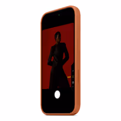 Apple iPhone 17 Pro Silicone Case with MagSafe – Orange - Additional view 4