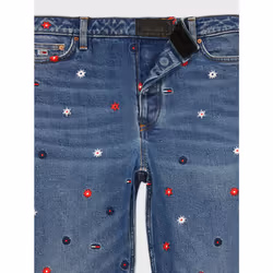 Tommy Hilfiger Women's Adaptive Tommy Embroidery Mom Fit Jean with Mag