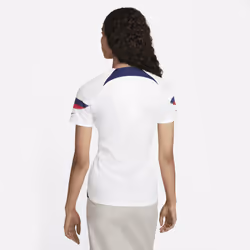 Nike DN0778-101