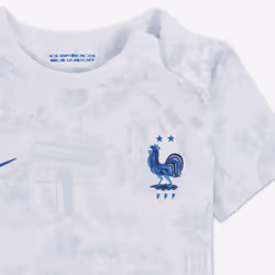 Nike DN0902-100