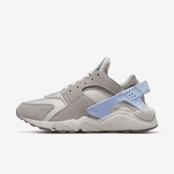 Nike DV6983-100 athletic shoes Female