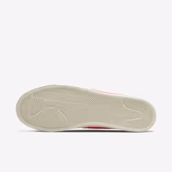 Nike DQ8769-100 athletic shoes Male