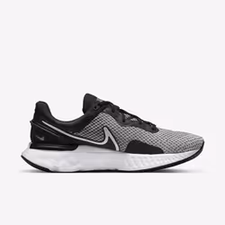 Nike DD0490-101 athletic shoes Male