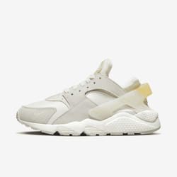 Nike DX8952-001 athletic shoes Female