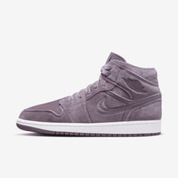 Nike DQ8397-500 athletic shoes Female