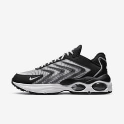 Nike DQ3984-001 athletic shoes Male