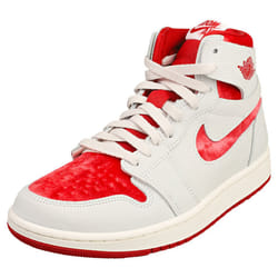 Nike Air Jordan 1 Womens Fashion Trainers in White Red - 5