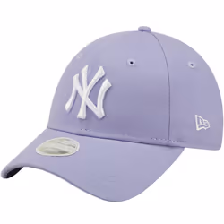 New Era Womens New York Yankees League Essentials 9FORTY Baseball Cap - Purple