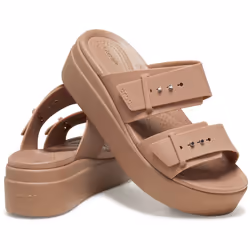 ) Crocs Brooklyn Thermoplastic Women's Latte Sandals - Brown, 7 (Adults'