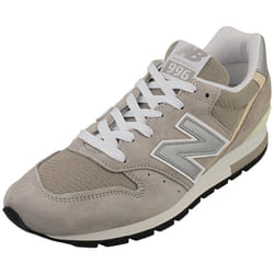 New Balance 996 Made In Usa Unisex Fashion Trainers in Grey Silver - 7.5