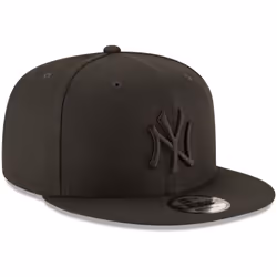 New Era MLB 9FIFTY Black Black Adjustable Snapback Hat Cap One Size Fits All (New York Yankees)