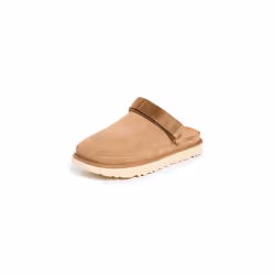 UGG Women's Goldenstar Clog Chestnut 7