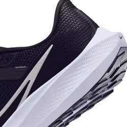 Nike Men's Low-Top Running Shoe  Black White Iron Grey  9 US