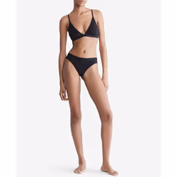 Calvin Klein Women's Form to Body Lightly Lined Triangle Bralette  Bla