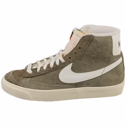 Nike Blazer Mid 77 Vintage Womens Fashion Trainers in Olive White - 4