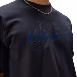 Nike Air Max Men's Short-Sleeve T-Shirt - Black, S
