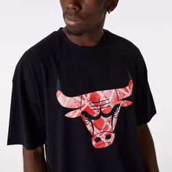 New Era Chicago Bulls NBA Infill Logo Oversized T-Shirt Tee Top - Black - M, Black