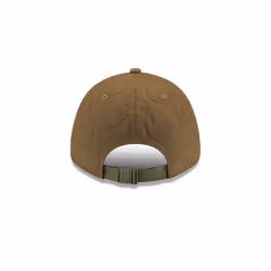 New Era Mens MLB Adjustable 9Forty Quilted Cap ~ New York Yankees olive