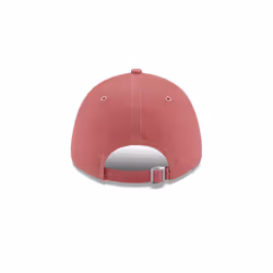 New Era Mens League Essential 940 Adjustable Cap ~ New York Yankees pink