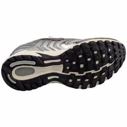 Nike Air Pegasus 2005 Womens Fashion Trainers in Photon Dust Chrome - 5