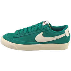 Nike Blazer Low 77 Womens Fashion Trainers in Green White - 6.5