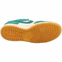 Nike Dunk Low Se Mens Fashion Trainers in Green White - 10
