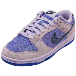 Nike Dunk Low Se Womens Fashion Trainers in Hydrangeas - 3.5 UK