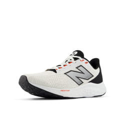 New Balance Men's Fresh Foam Arishi V4 Running Shoe  White/White  7.5 X-Wide