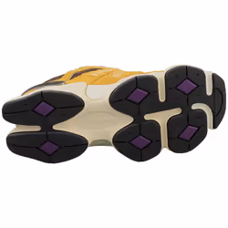 New Balance 9060 Unisex Fashion Trainers in Butterscotch - 7