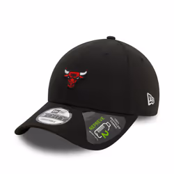 Chicago Bulls Repreve Mini Logo Black 9FORTY Adjustable Cap