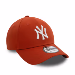 New York Yankees League Essential Red 9FORTY Adjustable Cap