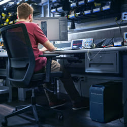 HP Z4 G5 Workstation PC Wolf Pro Security Edition Intel Xeon W W5-2545 32 GB DDR5-SDRAM Windows 11 Pro Tower