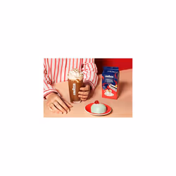 Lavazza, Crema e Gusto Classico, Ground Coffee, 8 Packs of 250g, Ideal for Moka Pot or Filtered Coffee,Rounded and Inviting Taste, Aromatic Notes,
