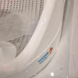Newborn Baby Bath Support, Ergonomic Design, Lightweight and Portable, Suitable from Birth, White