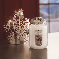 Yankee Candle North Pole Scented  Classic 22oz Large Jar Single Wick Candle  Over 110 Hours of Burn Time