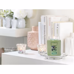 Yankee Candle Meadow Showers Scented  Classic 22oz Large Jar Single Wick Candle  Over 110 Hours of Burn Time  Green