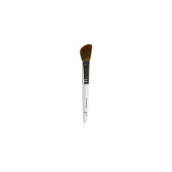 e.l.f. Cosmetics Bronzing Brush, Synthetic Angled Bristles Expertly Define, Shape and Contour Your Face