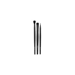 No Budge Brush Trio, 3-Piece Eyeshadow Brush Set For Applying & Blending Colour, Made With Synthetic, Cruelty-free Bristles