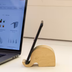Kikkerland Elephant Beechwood Phone Stand