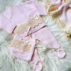 Escalett Layette Newborn Baby Knitted Clothes Set  Coming Home Infant Knit Outfit for Boys and Girls (1136  Pink  Preemie)