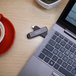 SanDisk Extreme PRO USB flash drive 256 GB USB Type-C/USB Type-A 3.2 Gen 2 (3.1 Gen 2) Black - Additional view 4